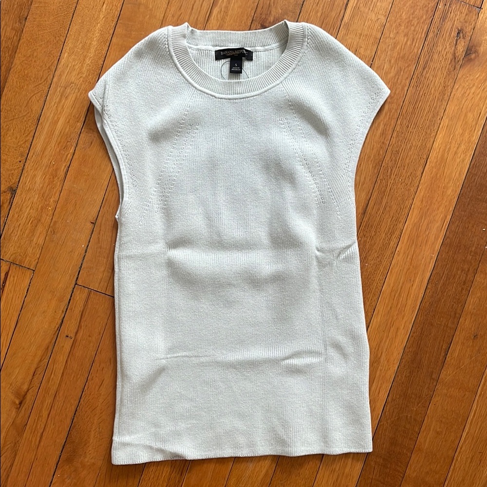 Banana Republic Green Relaxed Ribbed Tank Top